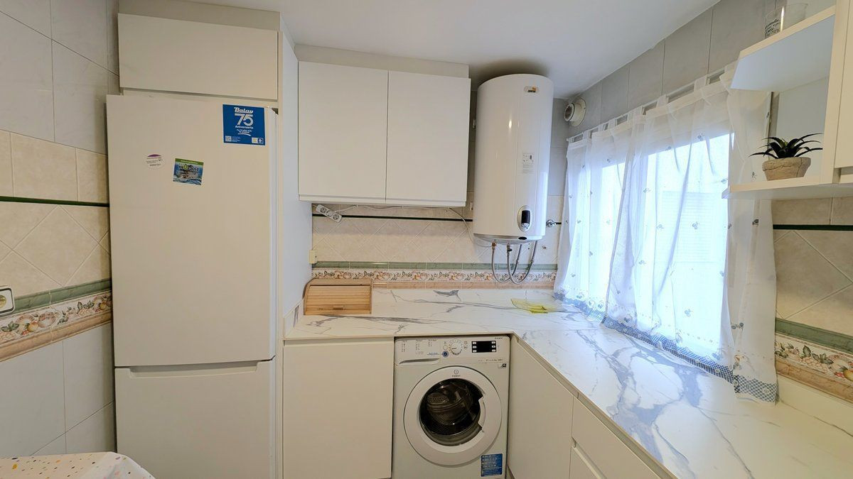 Se vende Apartamento Planta Media de 4 dormitorios en Costa Blanca, Alicante, España
