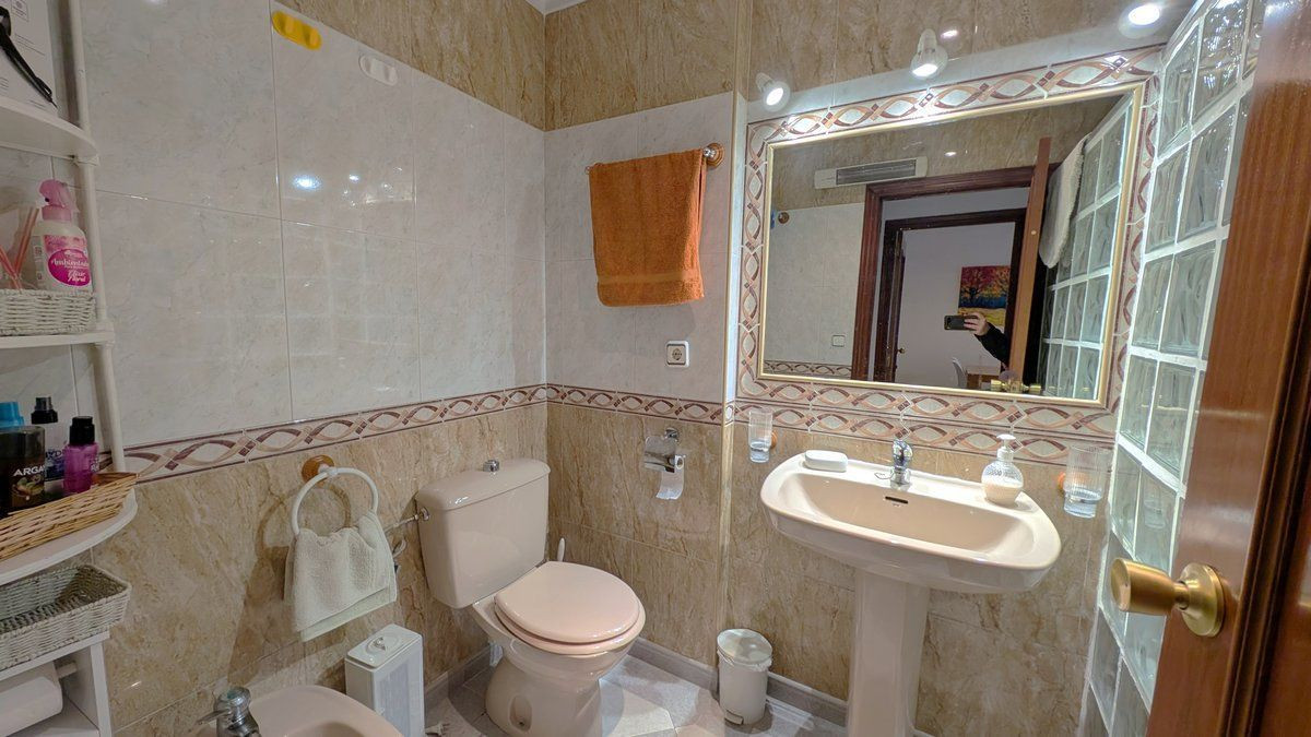 Se vende Apartamento Planta Media de 4 dormitorios en Costa Blanca, Alicante, España