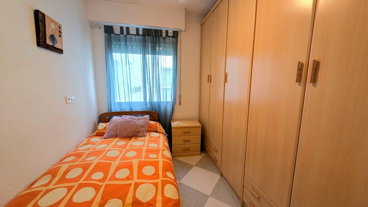 Se vende Apartamento Planta Media de 4 dormitorios en Costa Blanca, Alicante, España