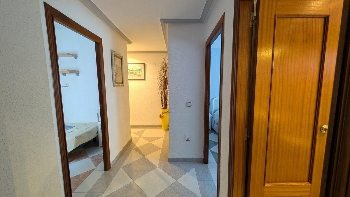 Se vende Apartamento Planta Media de 4 dormitorios en Costa Blanca, Alicante, España