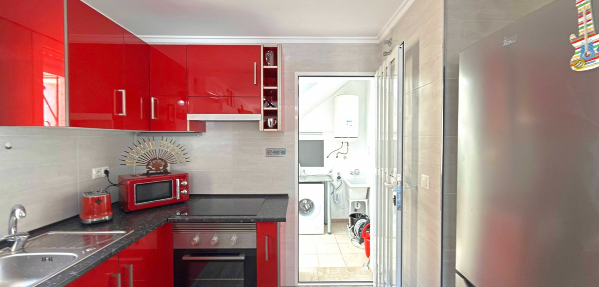 2 Bed Townhouse for sale in La Zenia Costa Blanca, Alicante, Spain