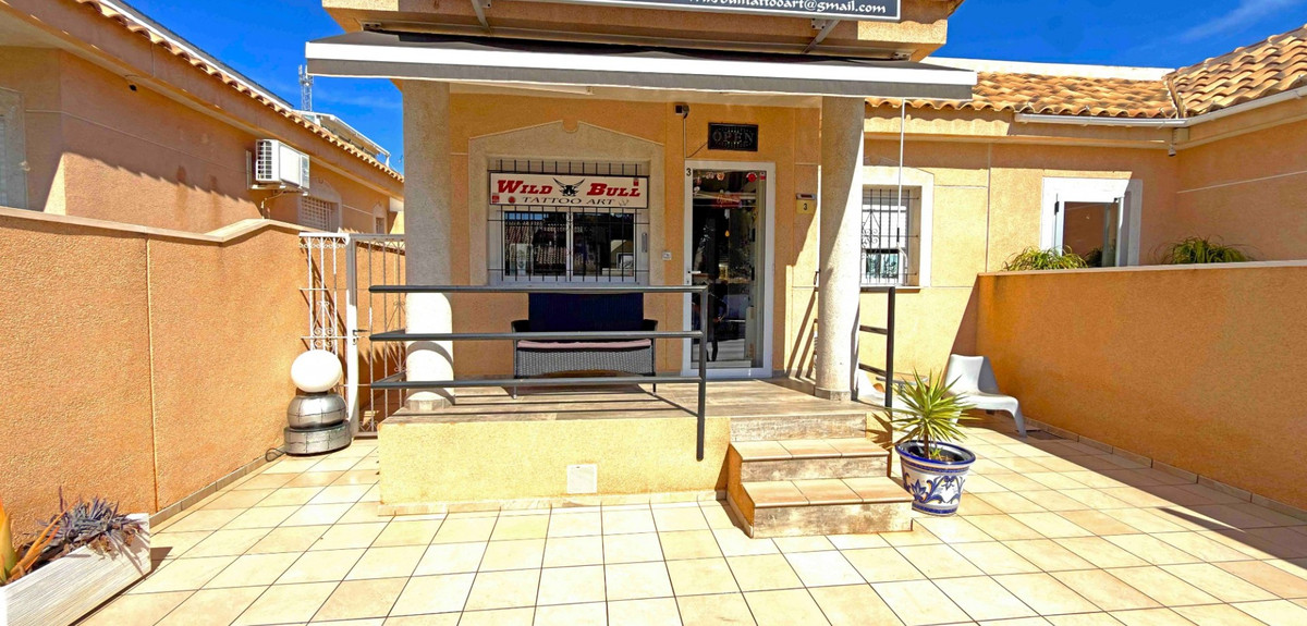 2 Bed Townhouse for sale in La Zenia Costa Blanca, Alicante, Spain
