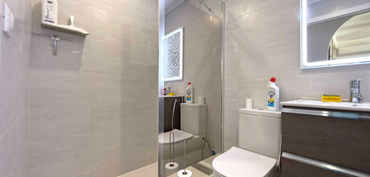 2 Bed Townhouse for sale in La Zenia Costa Blanca, Alicante, Spain
