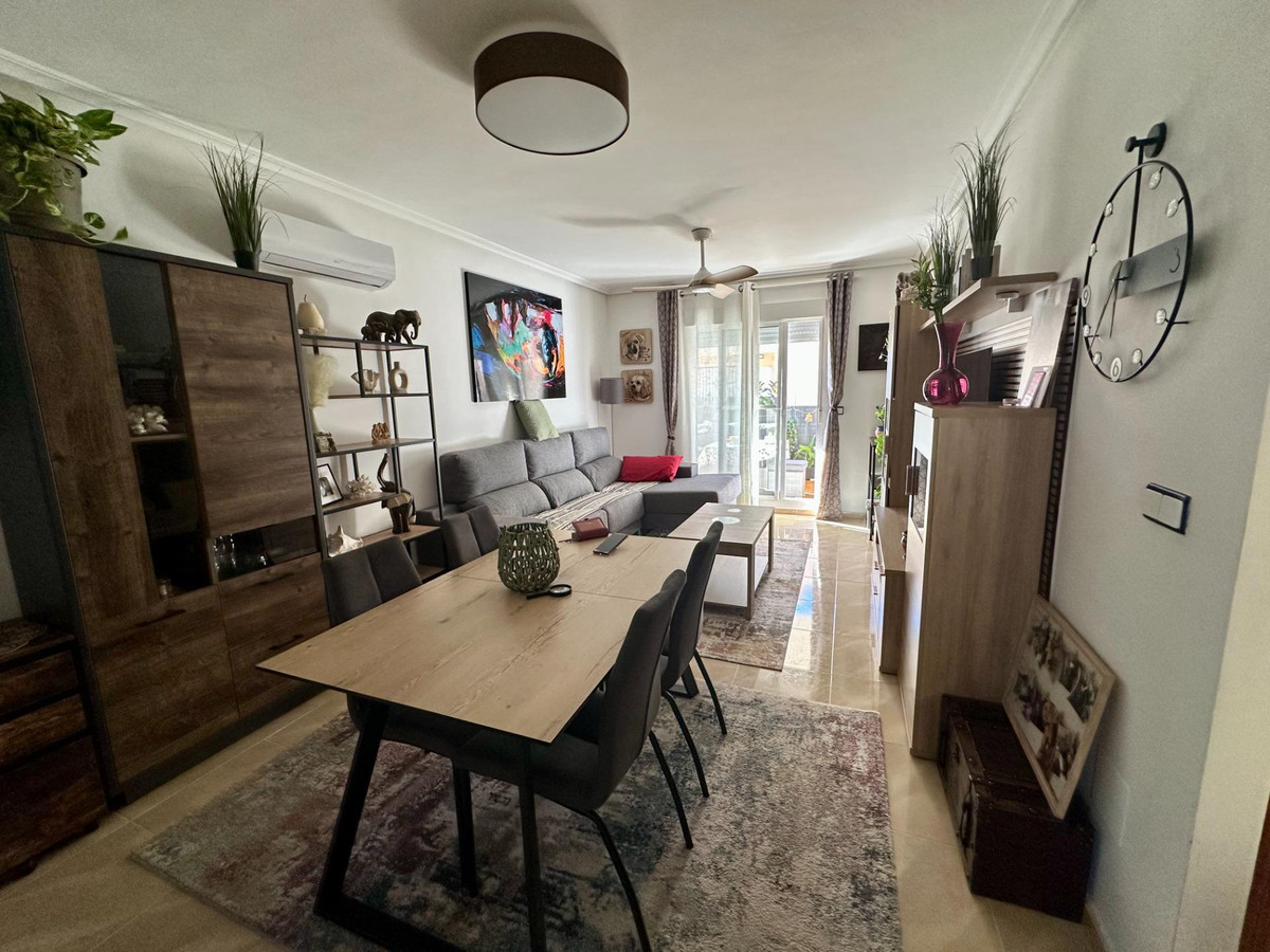 4 Bed Townhouse for sale in San Miguel De Salinas Costa Blanca, Alicante, Spain
