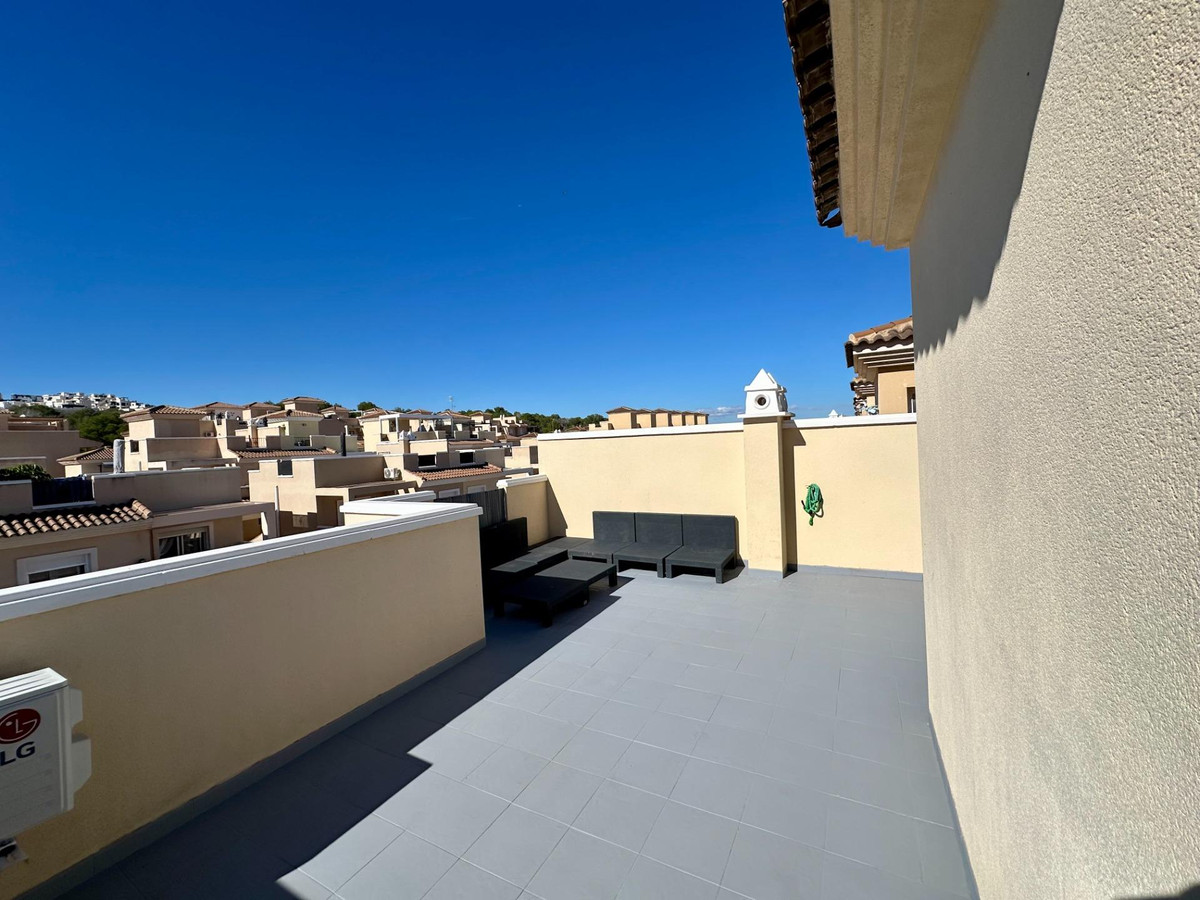 4 Bed Townhouse for sale in San Miguel De Salinas Costa Blanca, Alicante, Spain