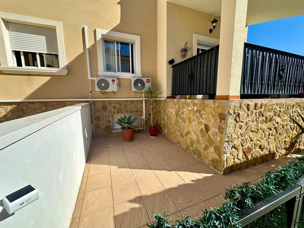 4 Bed Townhouse for sale in San Miguel De Salinas Costa Blanca, Alicante, Spain