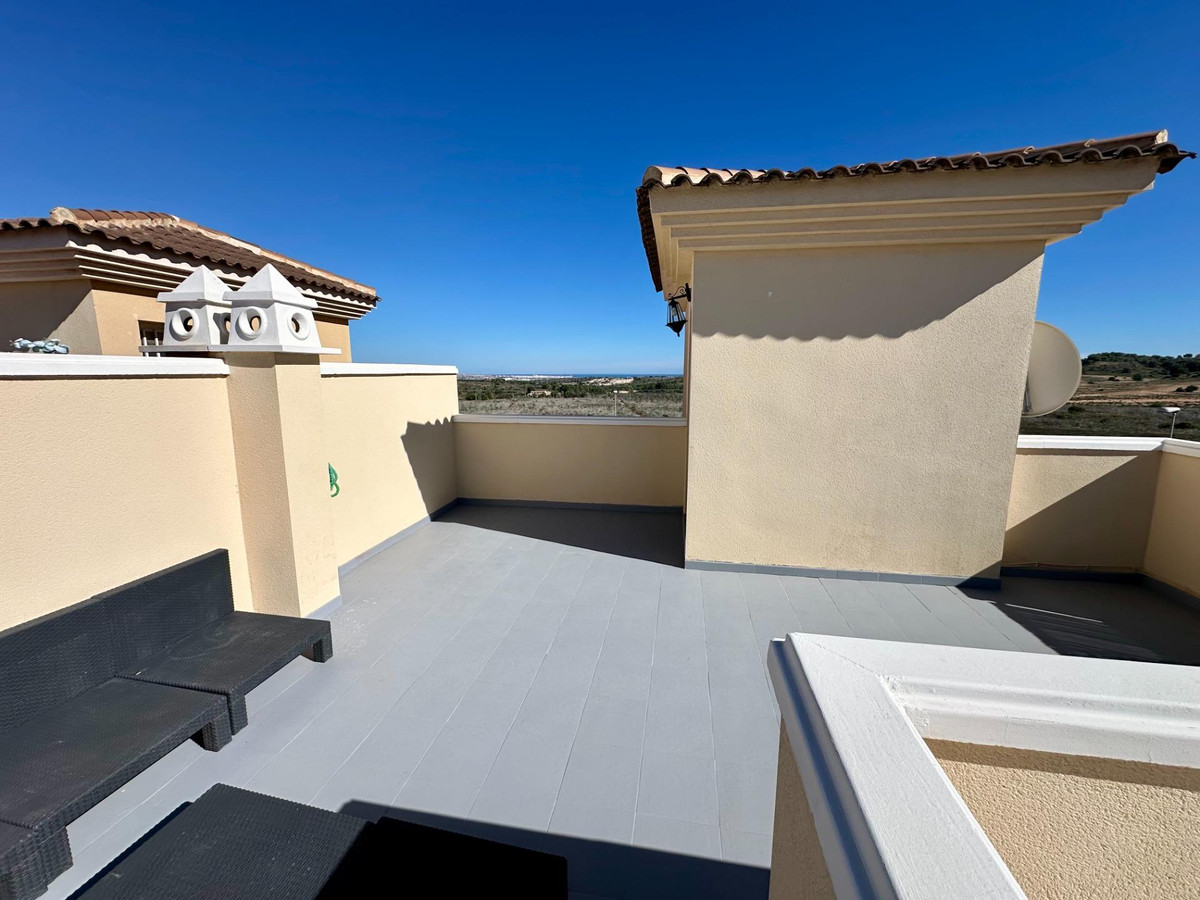 4 Bed Townhouse for sale in San Miguel De Salinas Costa Blanca, Alicante, Spain