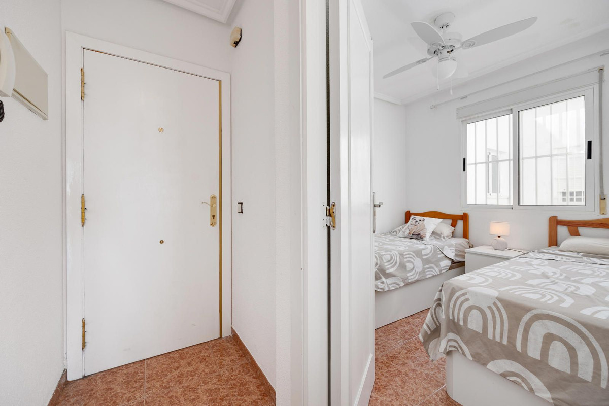 Se vende Ático de 2 dormitorios en Costa Blanca, Alicante, España