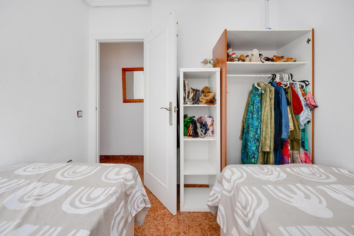 Se vende Ático de 2 dormitorios en Costa Blanca, Alicante, España