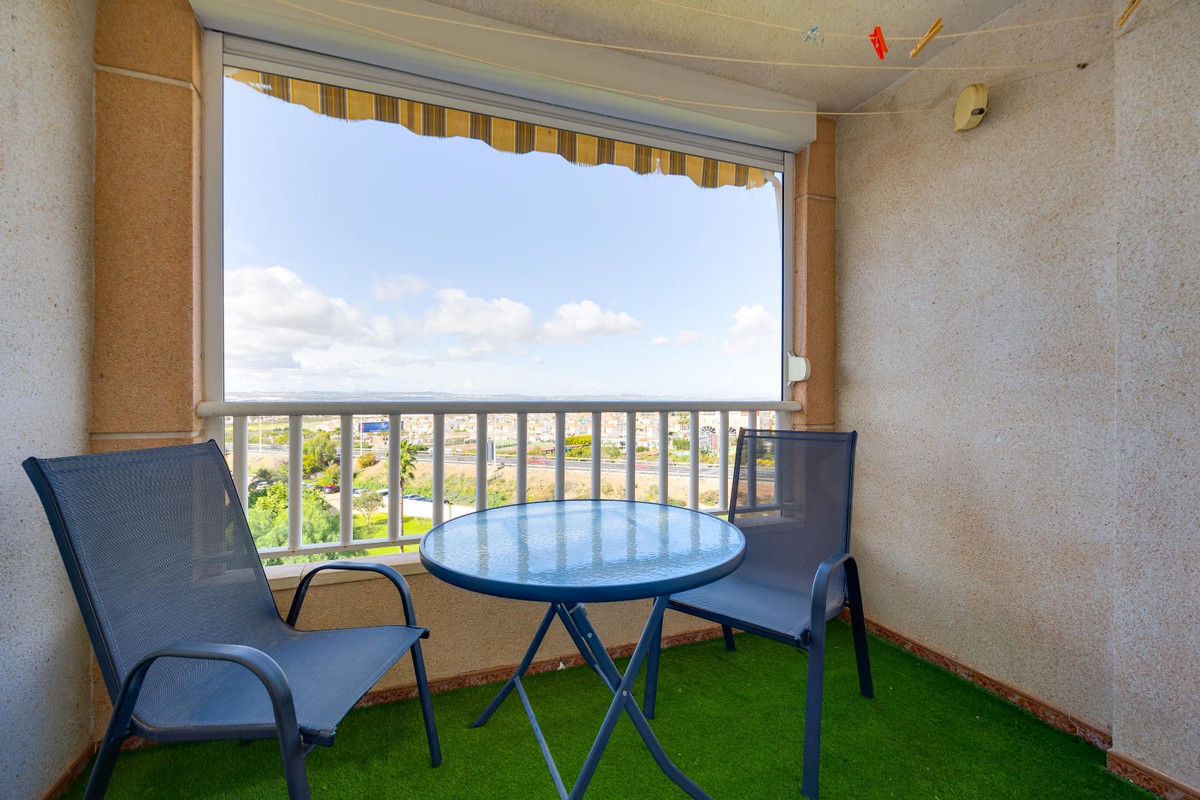 Se vende Ático de 2 dormitorios en Costa Blanca, Alicante, España