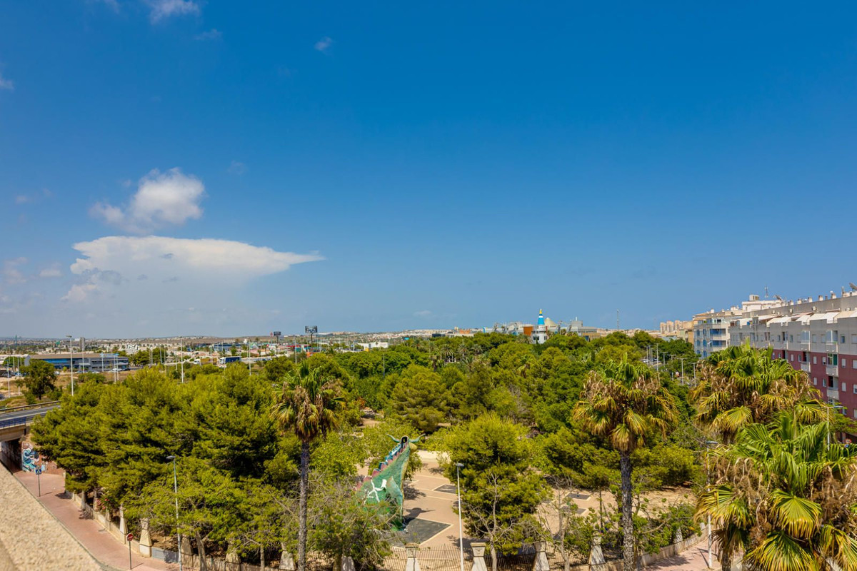 Se vende Ático de 2 dormitorios en Costa Blanca, Alicante, España