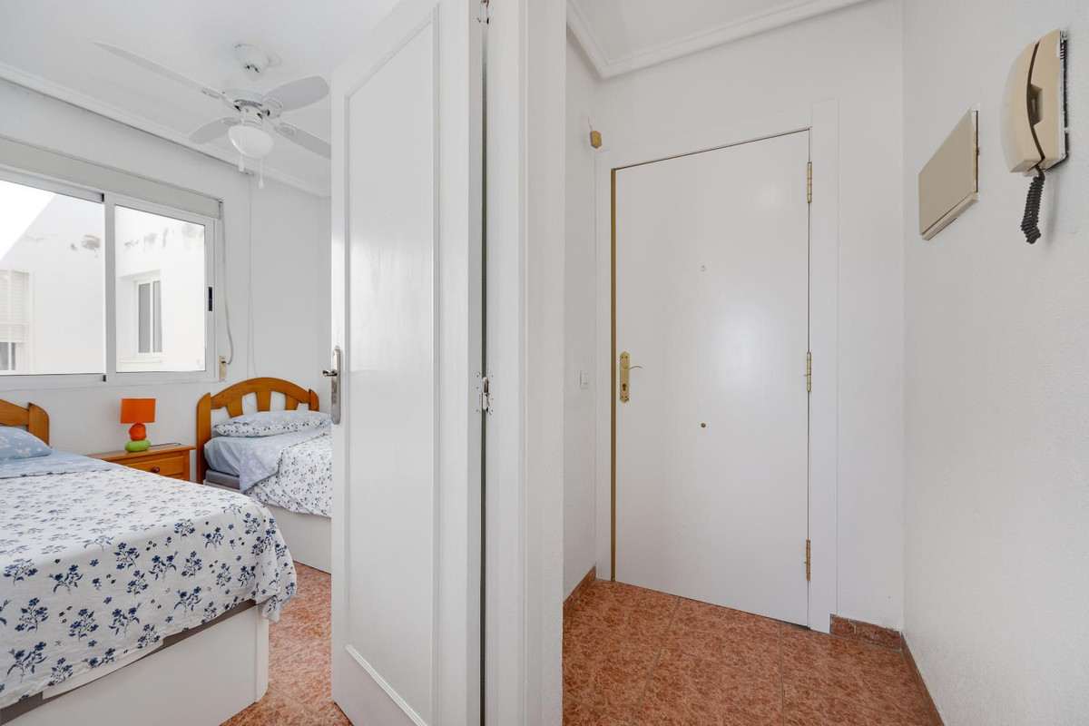 Se vende Ático de 2 dormitorios en Costa Blanca, Alicante, España