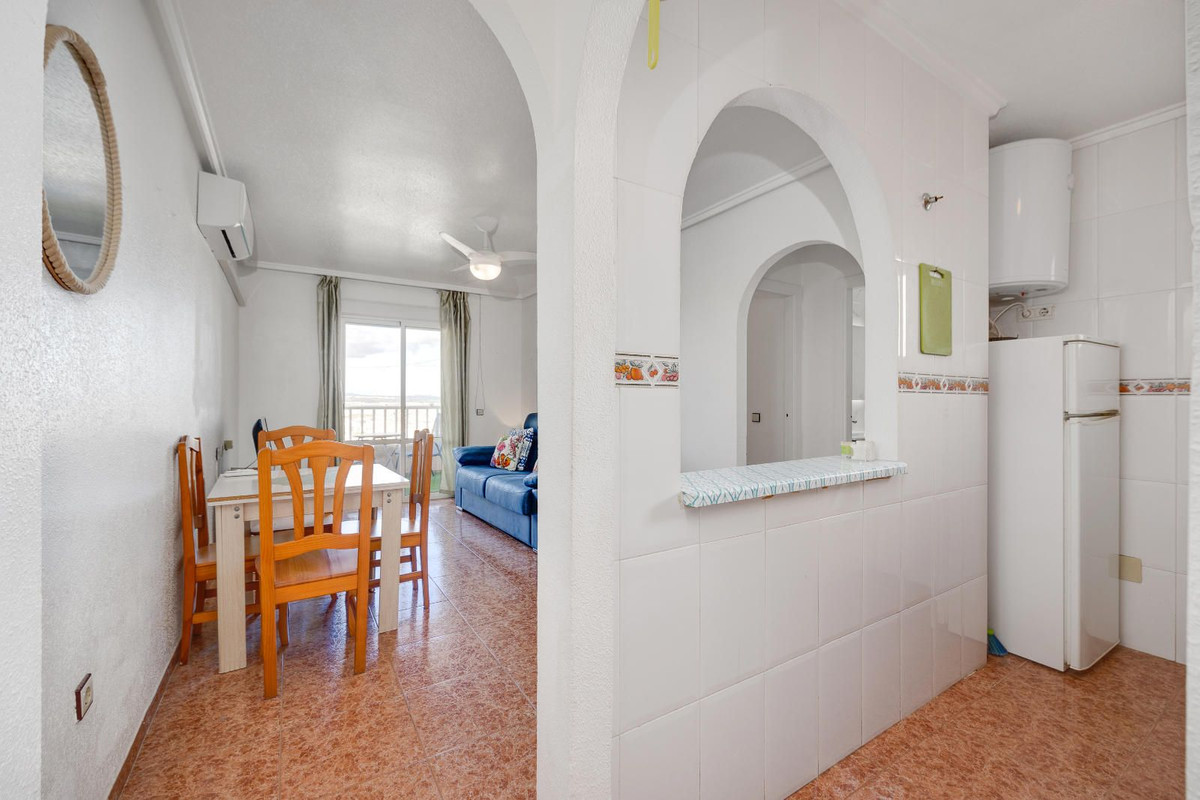 Se vende Ático de 2 dormitorios en Costa Blanca, Alicante, España