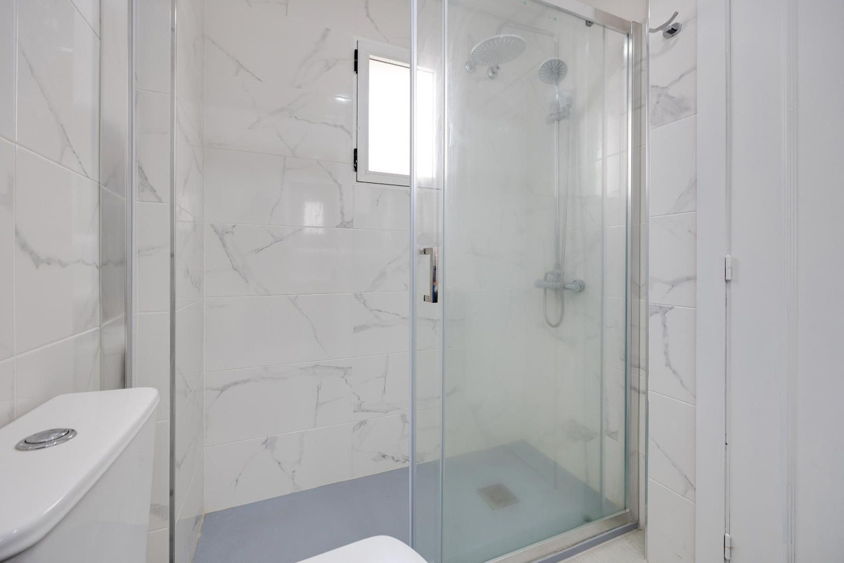Se vende Ático de 2 dormitorios en Costa Blanca, Alicante, España