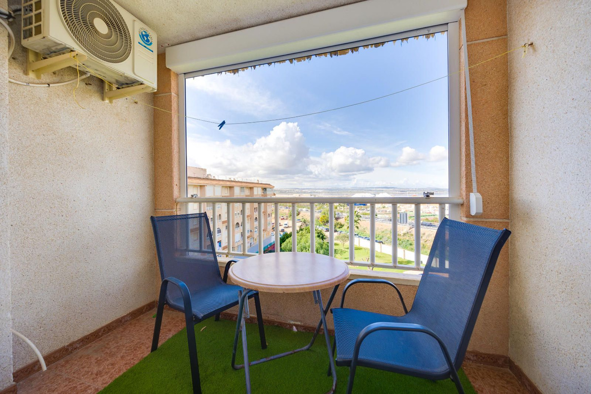 Se vende Ático de 2 dormitorios en Costa Blanca, Alicante, España