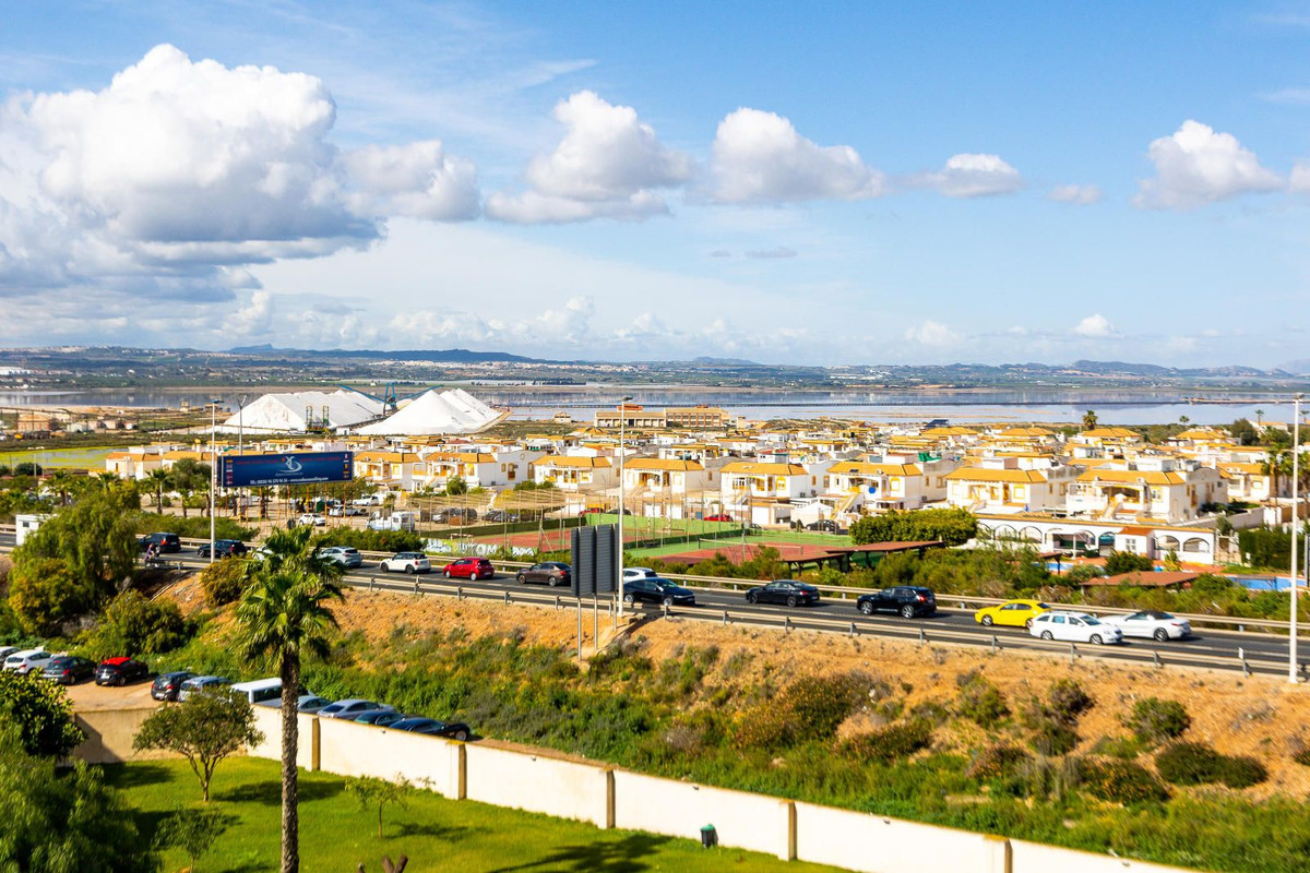 Se vende Ático de 2 dormitorios en Costa Blanca, Alicante, España