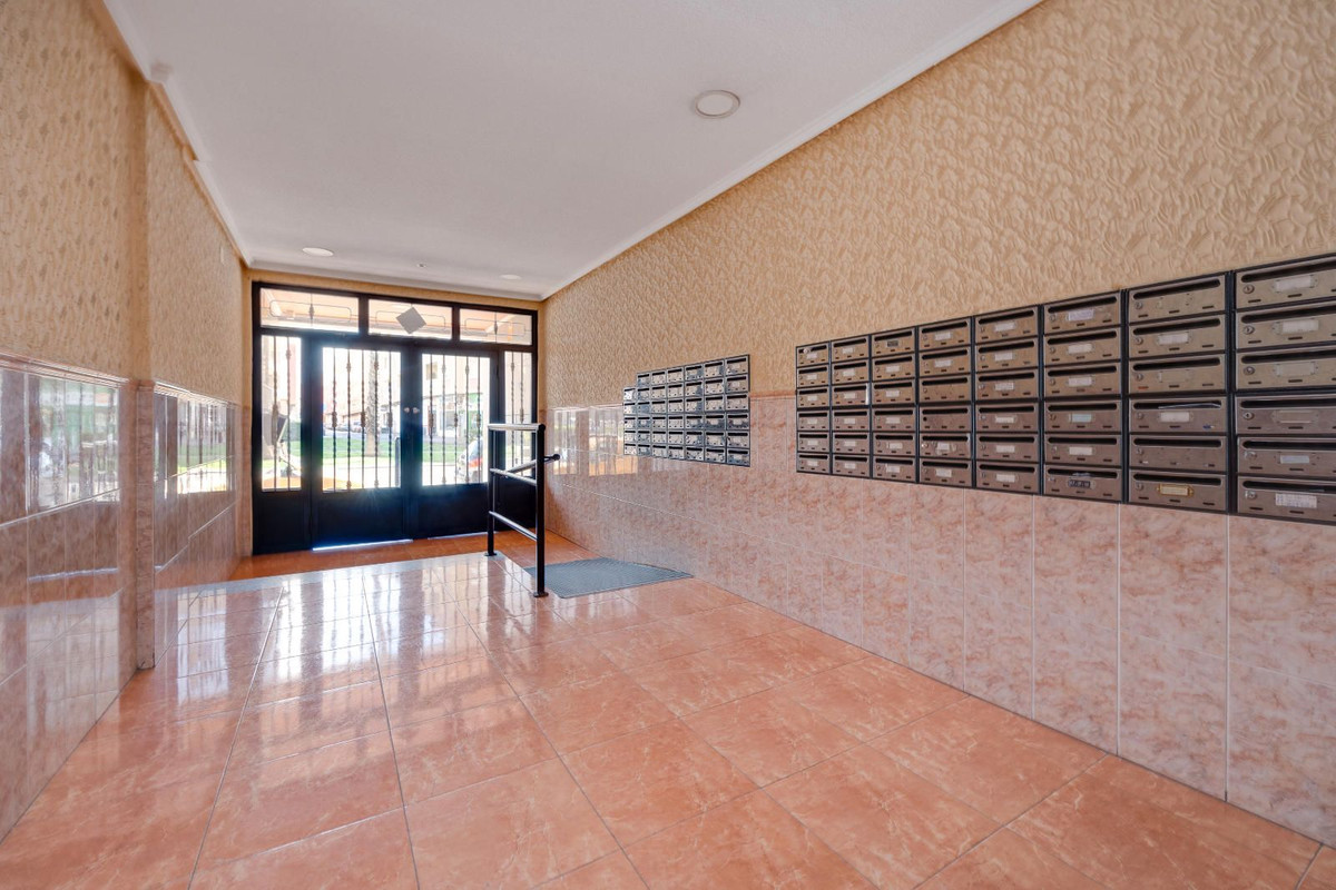 Se vende Ático de 2 dormitorios en Costa Blanca, Alicante, España