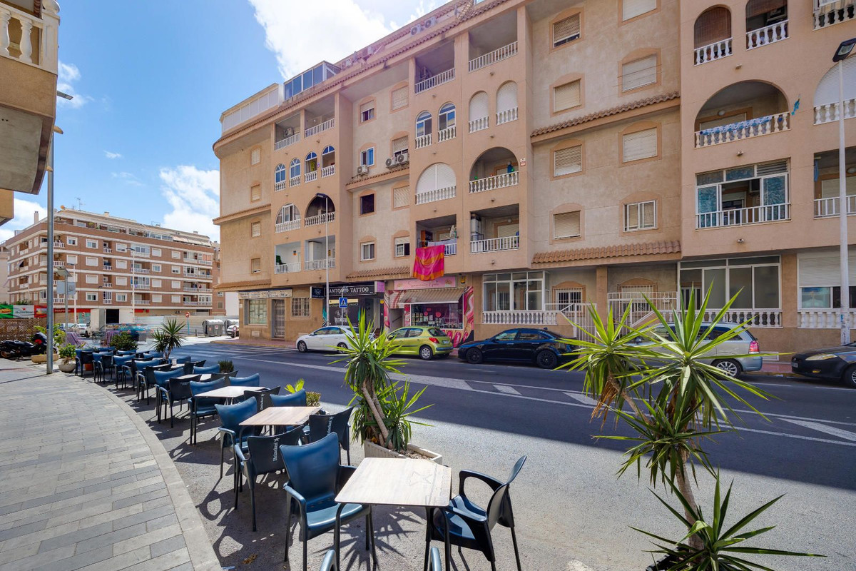 Se vende Ático de 2 dormitorios en Costa Blanca, Alicante, España