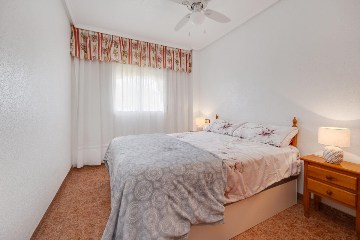 Se vende Ático de 2 dormitorios en Costa Blanca, Alicante, España