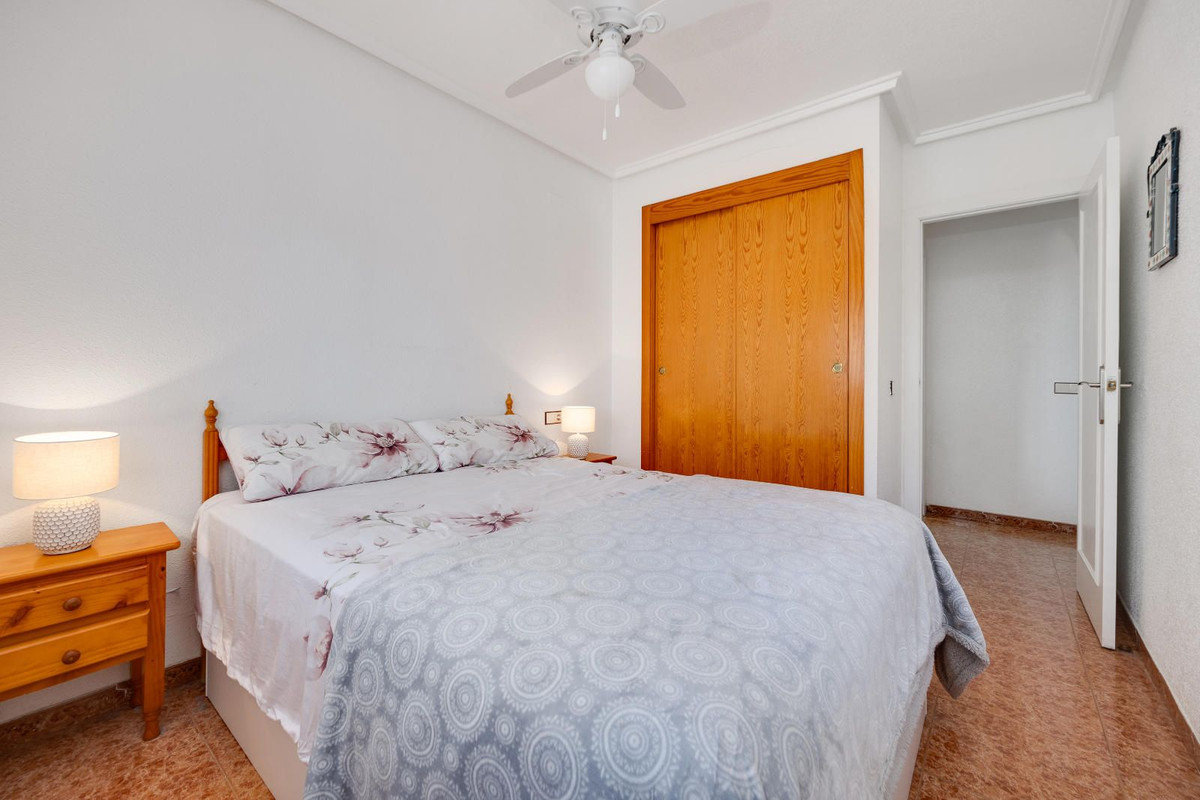 Se vende Ático de 2 dormitorios en Costa Blanca, Alicante, España