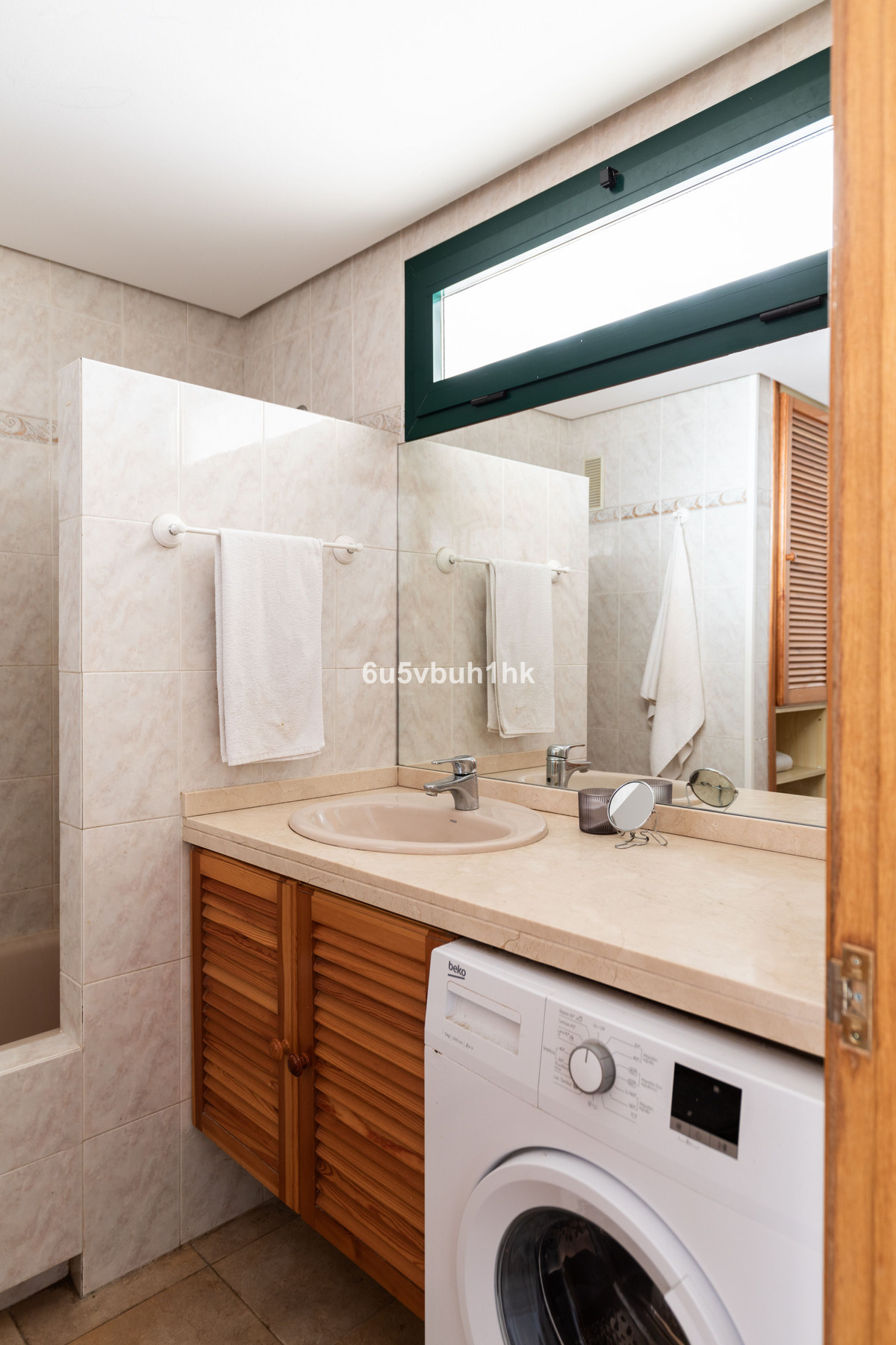 Se vende Apartamento Planta Baja de 2 dormitorios en Costa Del Sol, Málaga, España