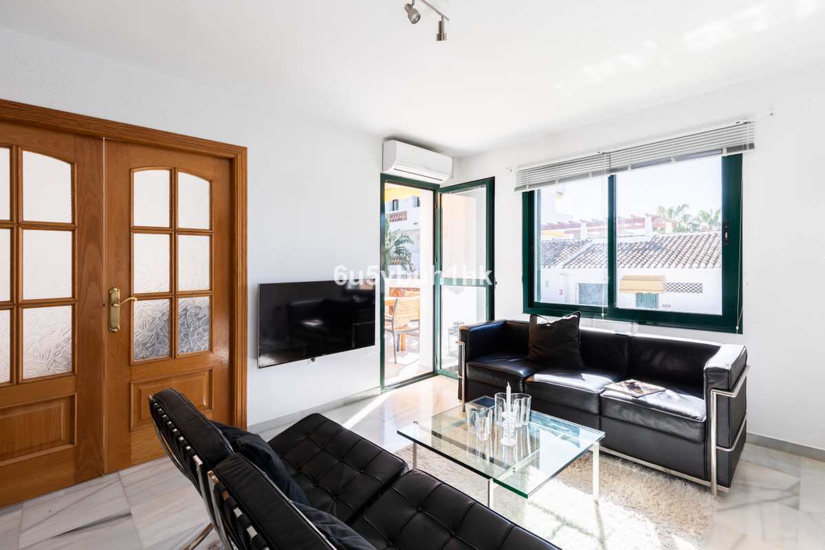 Se vende Apartamento Planta Baja de 2 dormitorios en Costa Del Sol, Málaga, España
