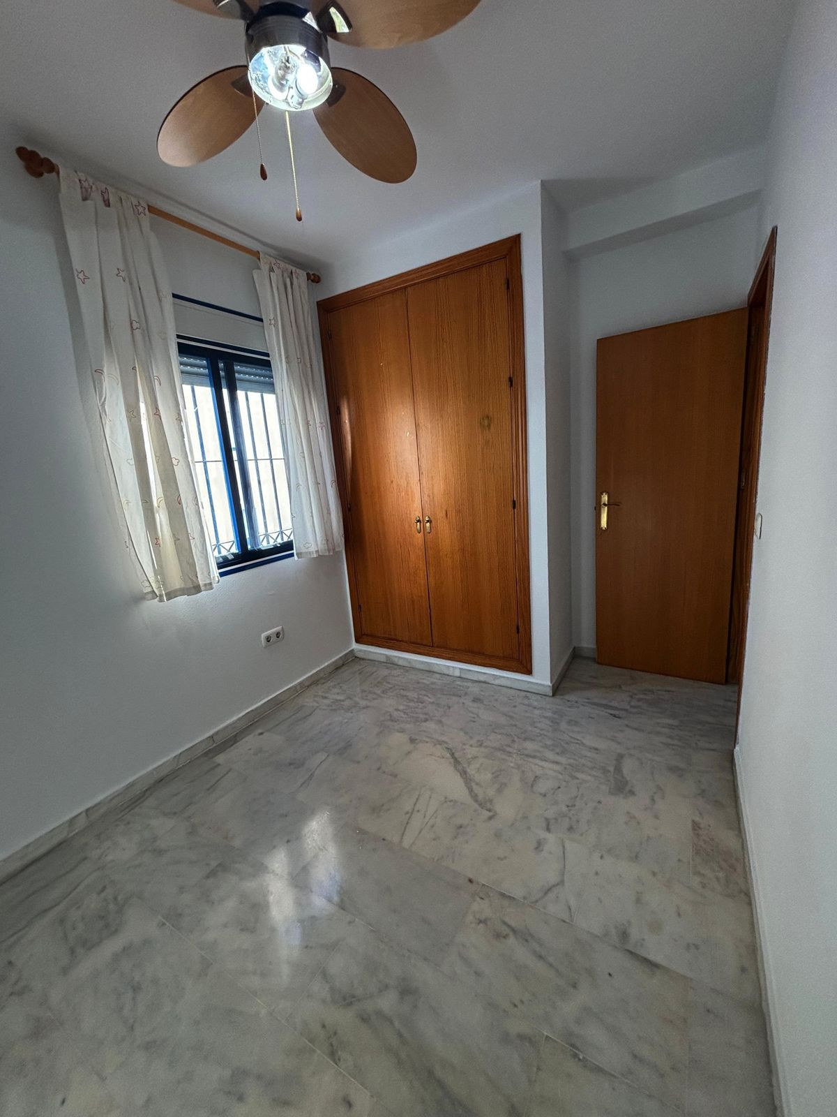 2 Bed Apartment for sale in Estepona Costa Del Sol, Málaga, Spain