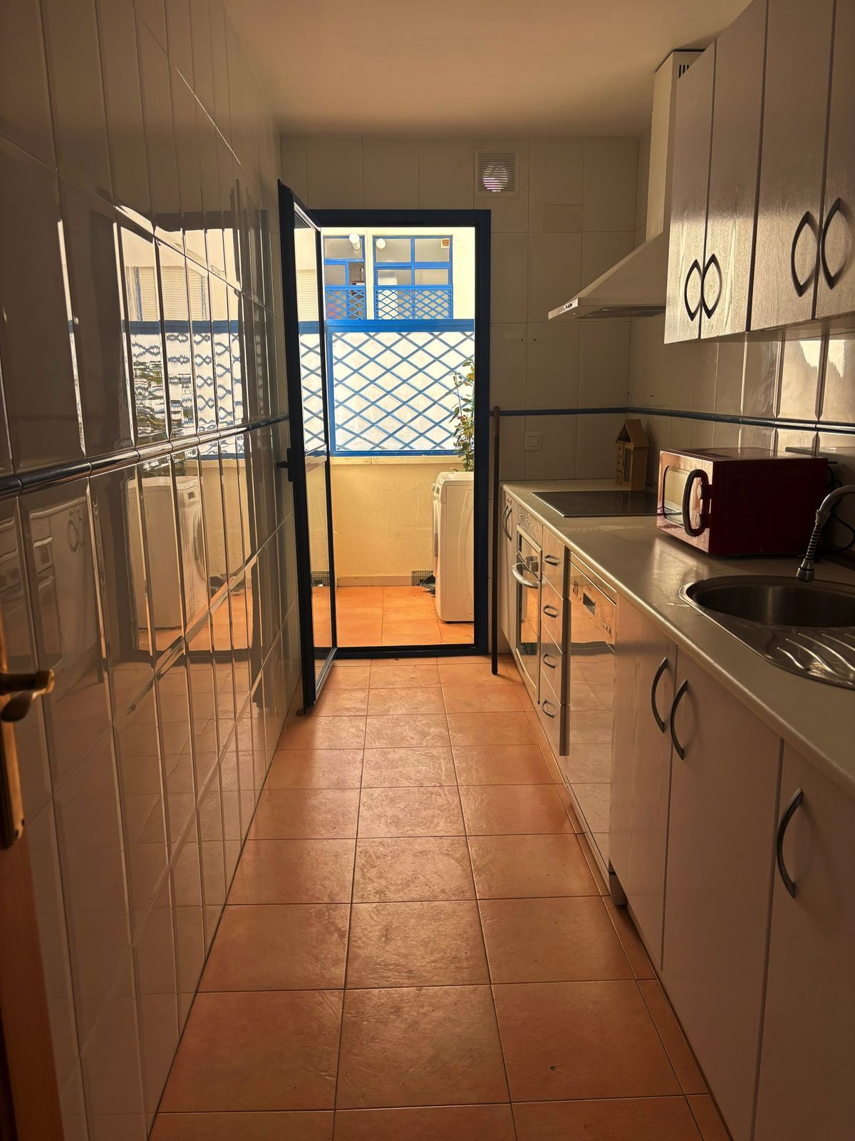 2 Bed Apartment for sale in Estepona Costa Del Sol, Málaga, Spain
