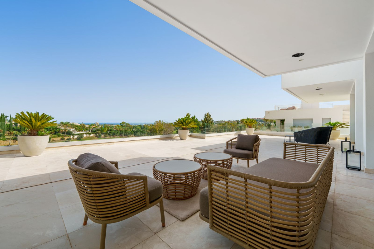 Se vende Villa - Chalet de 5 dormitorios en Costa Del Sol, Málaga, España