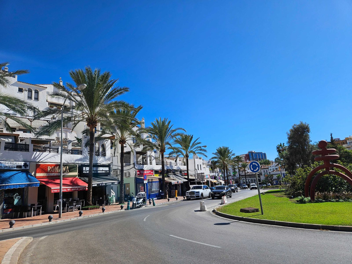 1 Bed Apartment for sale in Benalmadena Costa Costa Del Sol, Málaga, Spain