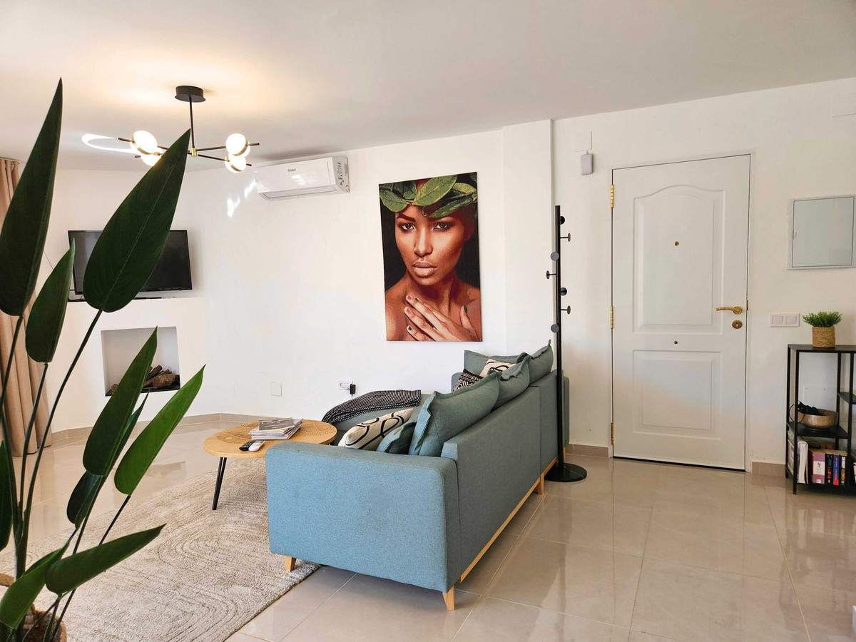 1 Bed Apartment for sale in Benalmadena Costa Costa Del Sol, Málaga, Spain