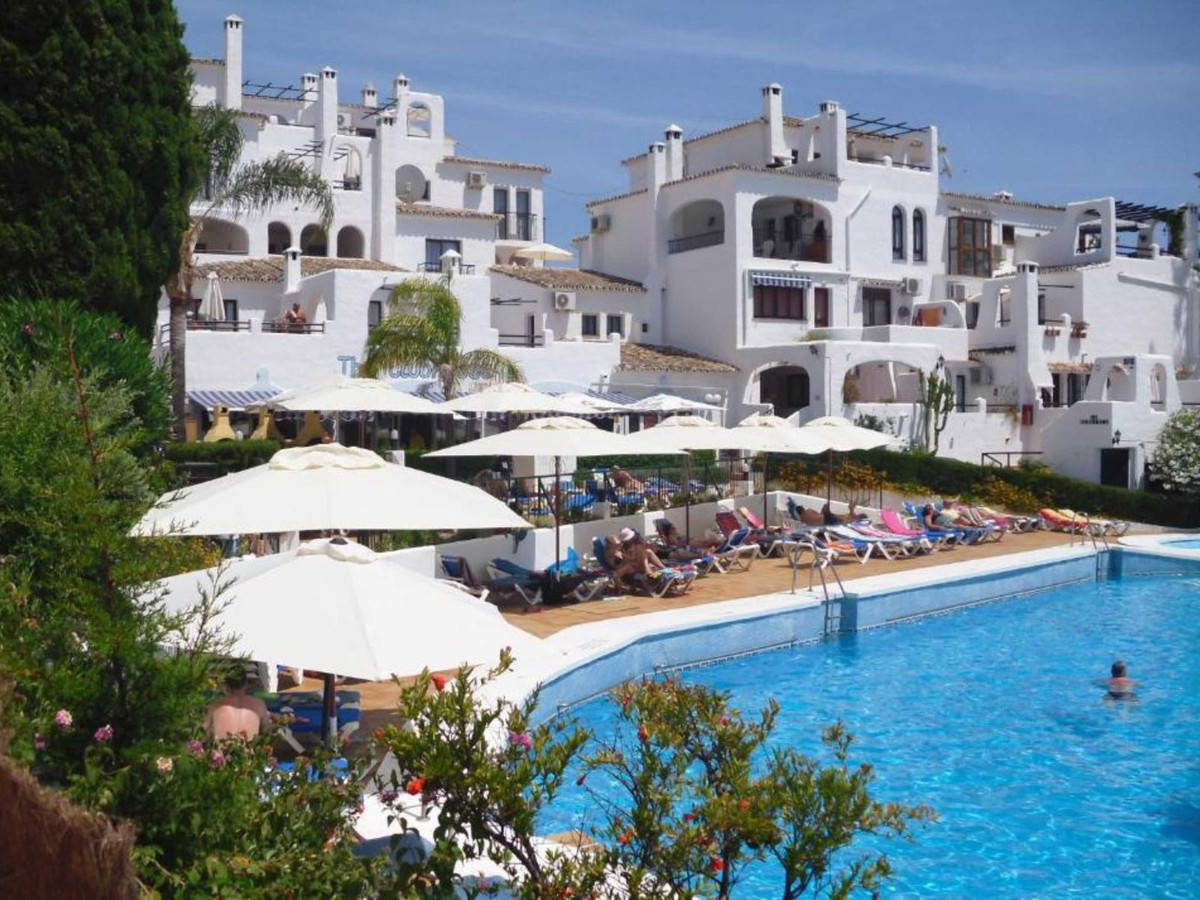 1 Bed Apartment for sale in Benalmadena Costa Costa Del Sol, Málaga, Spain