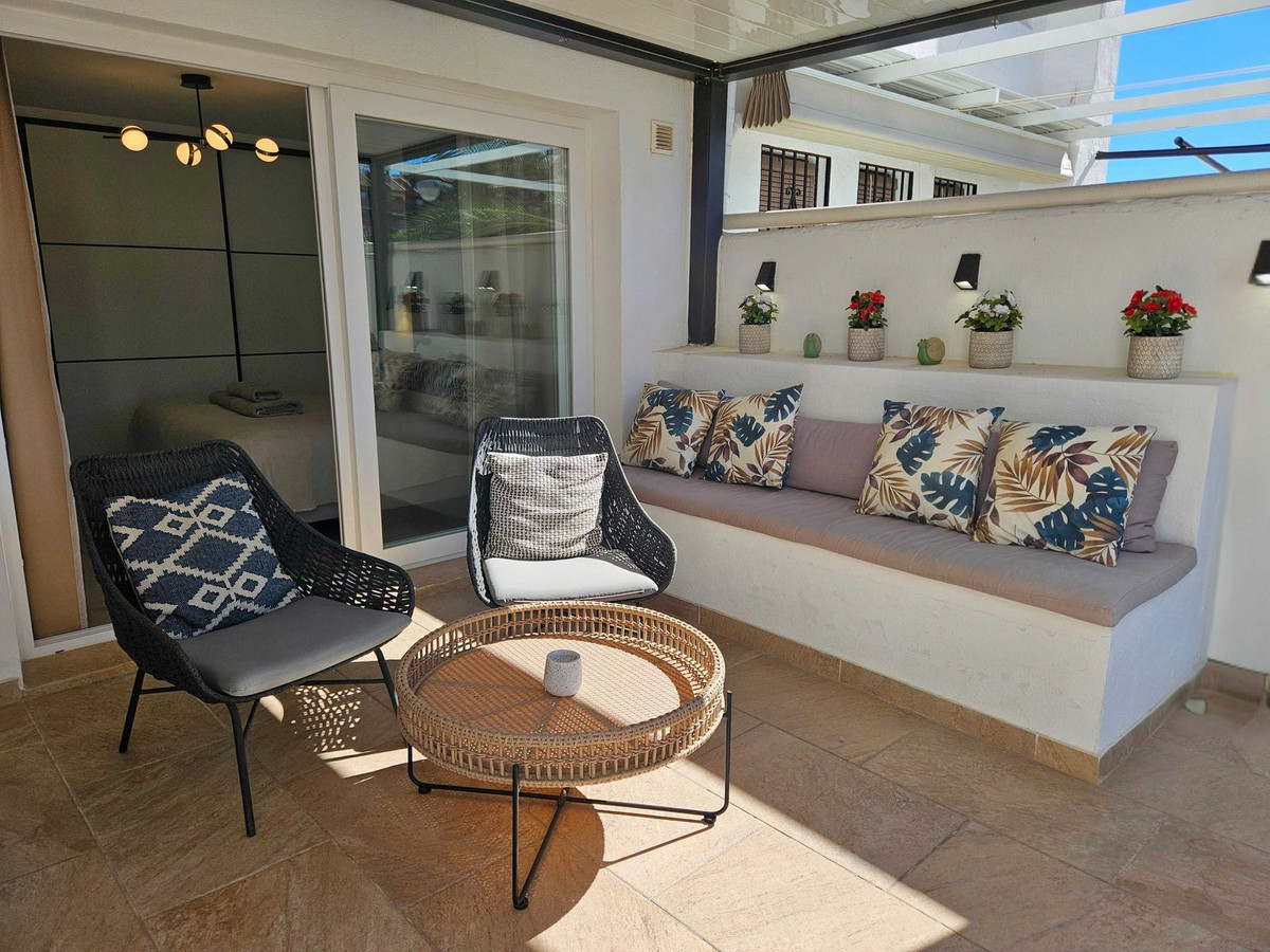 1 Bed Apartment for sale in Benalmadena Costa Costa Del Sol, Málaga, Spain