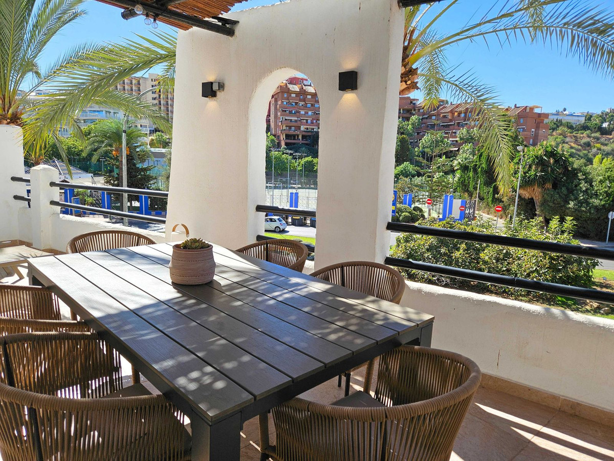 1 Bed Apartment for sale in Benalmadena Costa Costa Del Sol, Málaga, Spain
