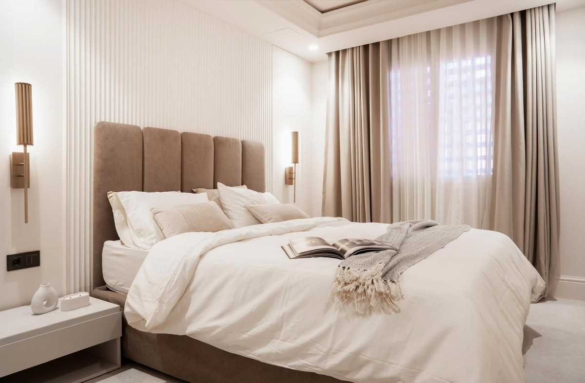 3 Bed Apartment for sale in New Golden Mile Costa Del Sol, Málaga, Spain