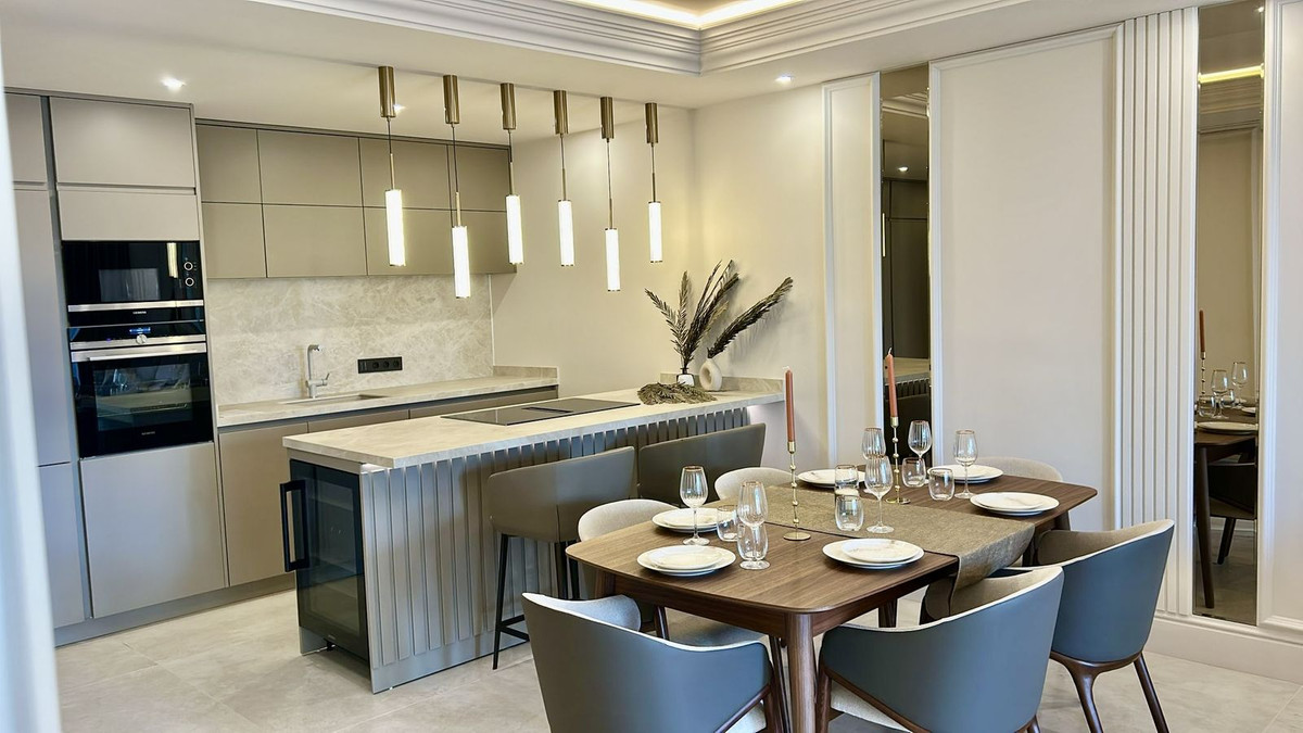 3 Bed Apartment for sale in New Golden Mile Costa Del Sol, Málaga, Spain