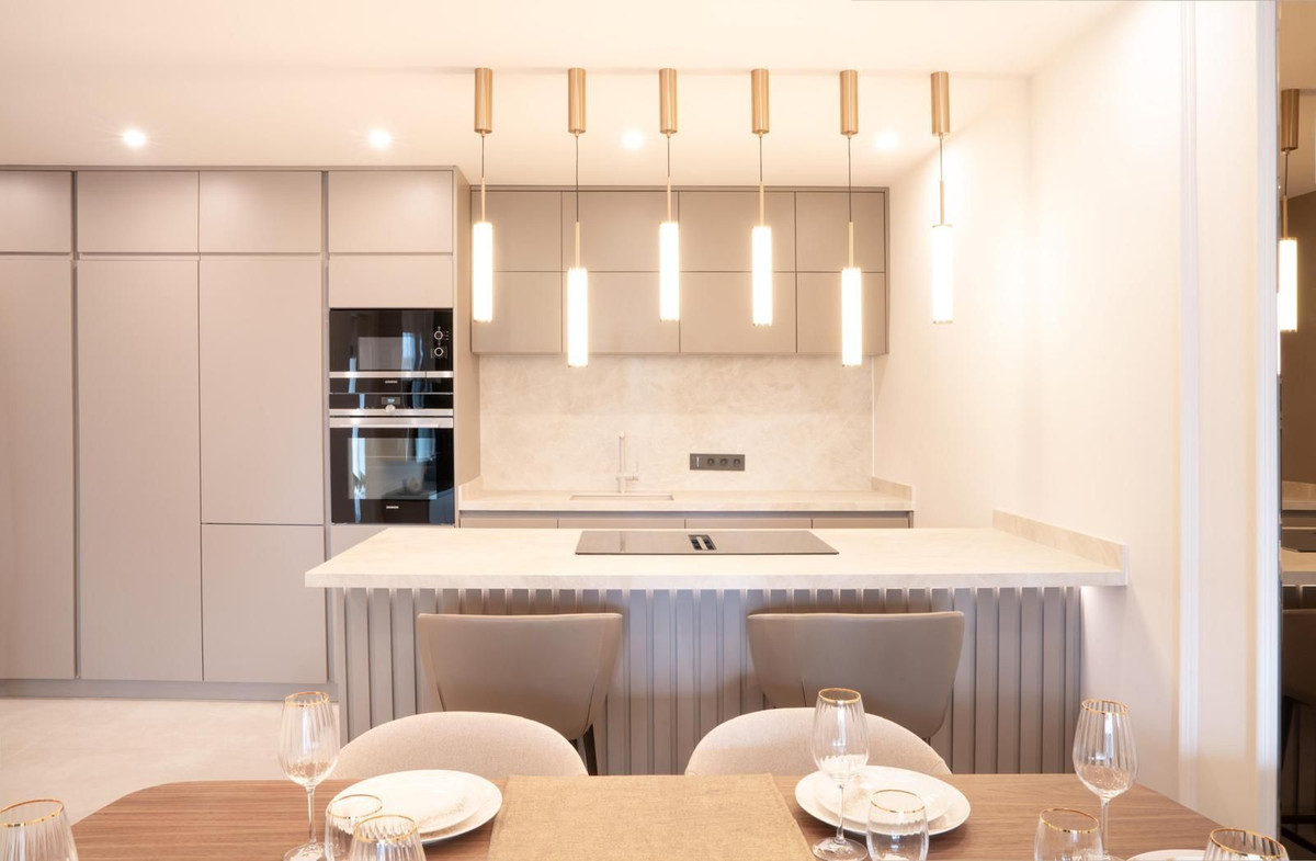 3 Bed Apartment for sale in New Golden Mile Costa Del Sol, Málaga, Spain