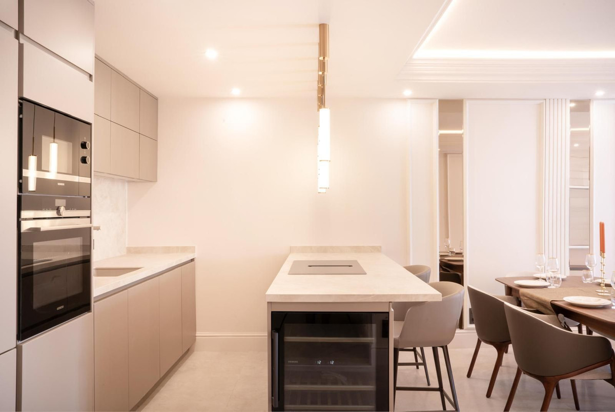 3 Bed Apartment for sale in New Golden Mile Costa Del Sol, Málaga, Spain