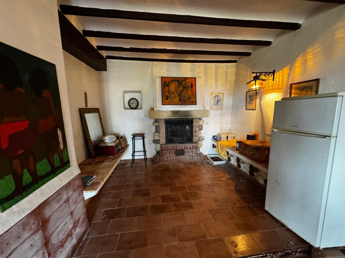 4 Bed Townhouse for sale in Calpe Costa Blanca, Alicante, Spain