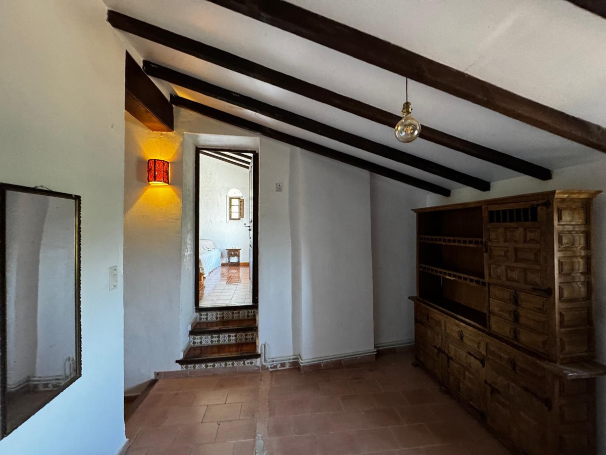 4 Bed Townhouse for sale in Calpe Costa Blanca, Alicante, Spain