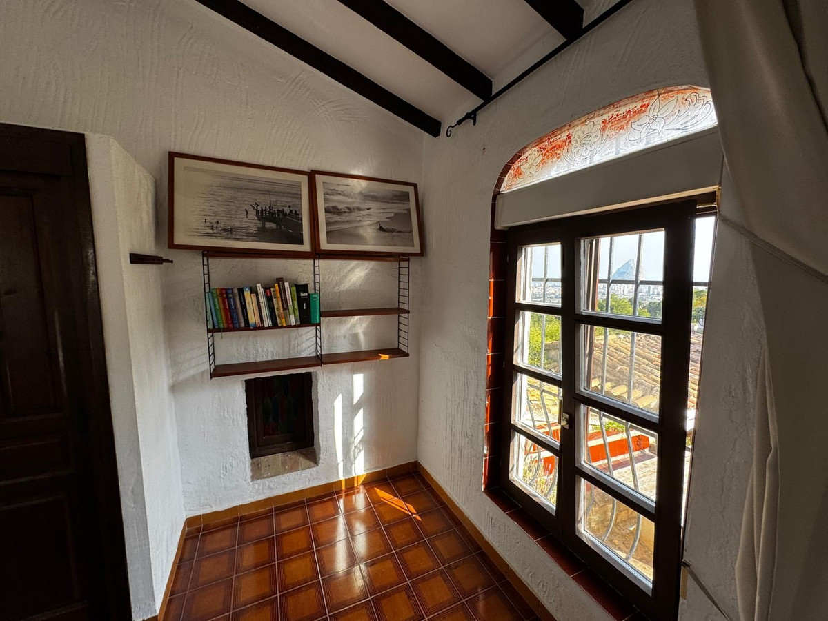 4 Bed Townhouse for sale in Calpe Costa Blanca, Alicante, Spain