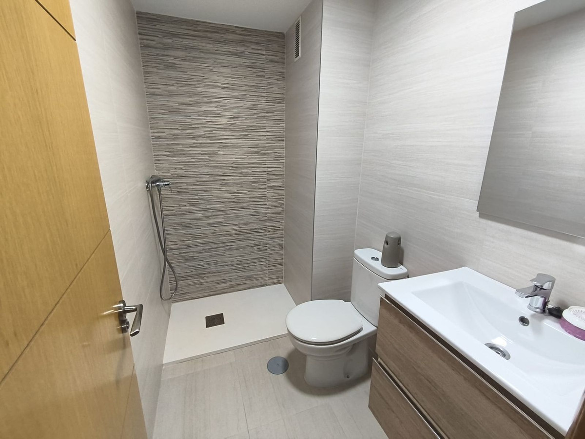 3 Bed Apartment for sale in Torremolinos Costa Del Sol, Málaga, Spain