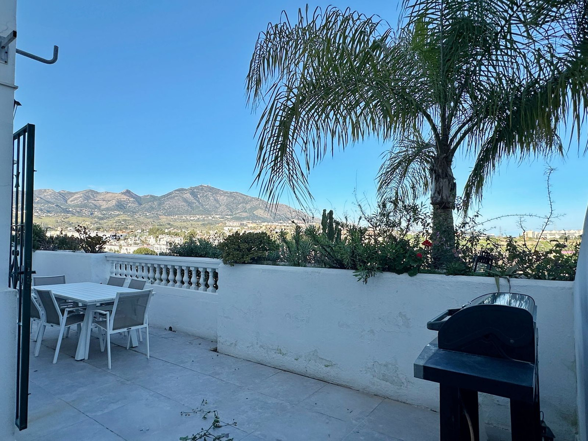 Se vende Apartamento Planta Baja de 4 dormitorios en Costa Del Sol, Málaga, España