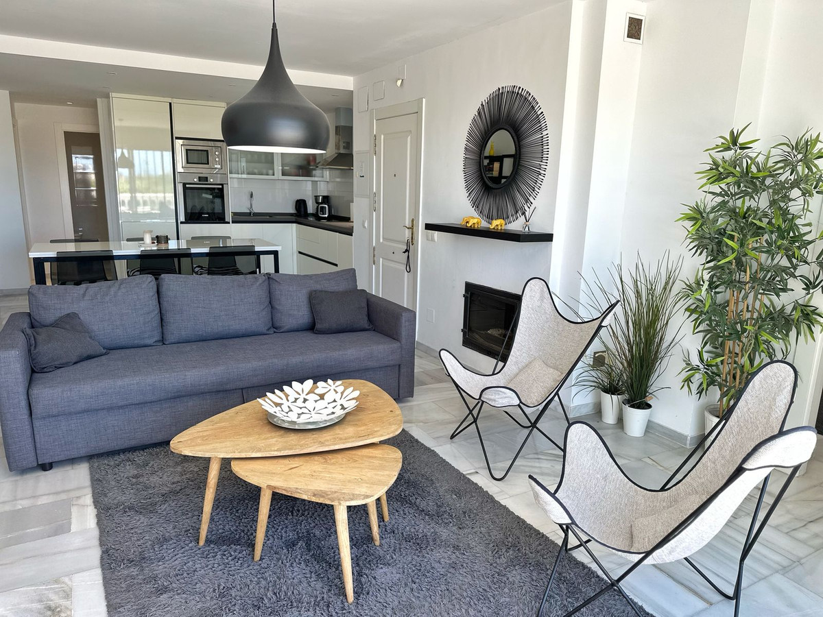 Se vende Apartamento Planta Baja de 4 dormitorios en Costa Del Sol, Málaga, España