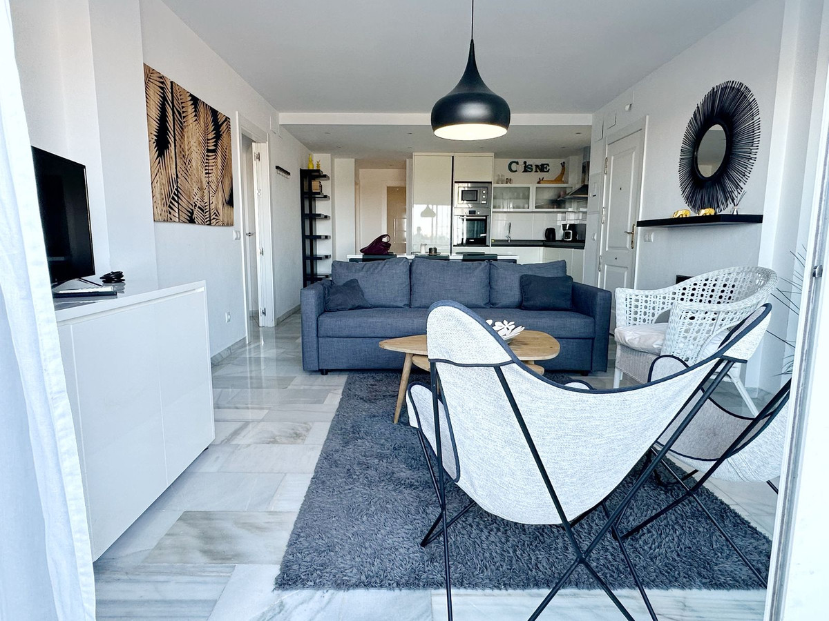 Se vende Apartamento Planta Baja de 4 dormitorios en Costa Del Sol, Málaga, España