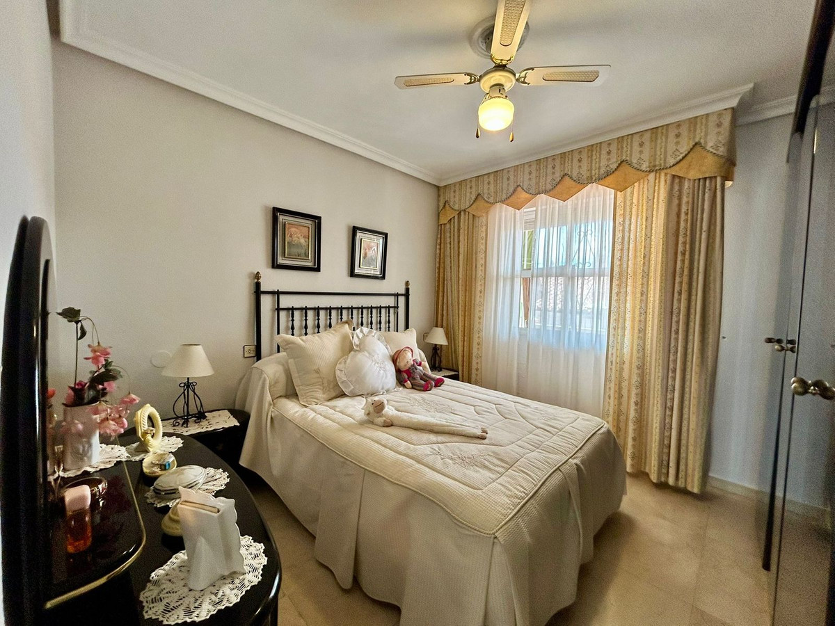 4 Bed Townhouse for sale in Las Lagunas Costa Del Sol, Málaga, Spain
