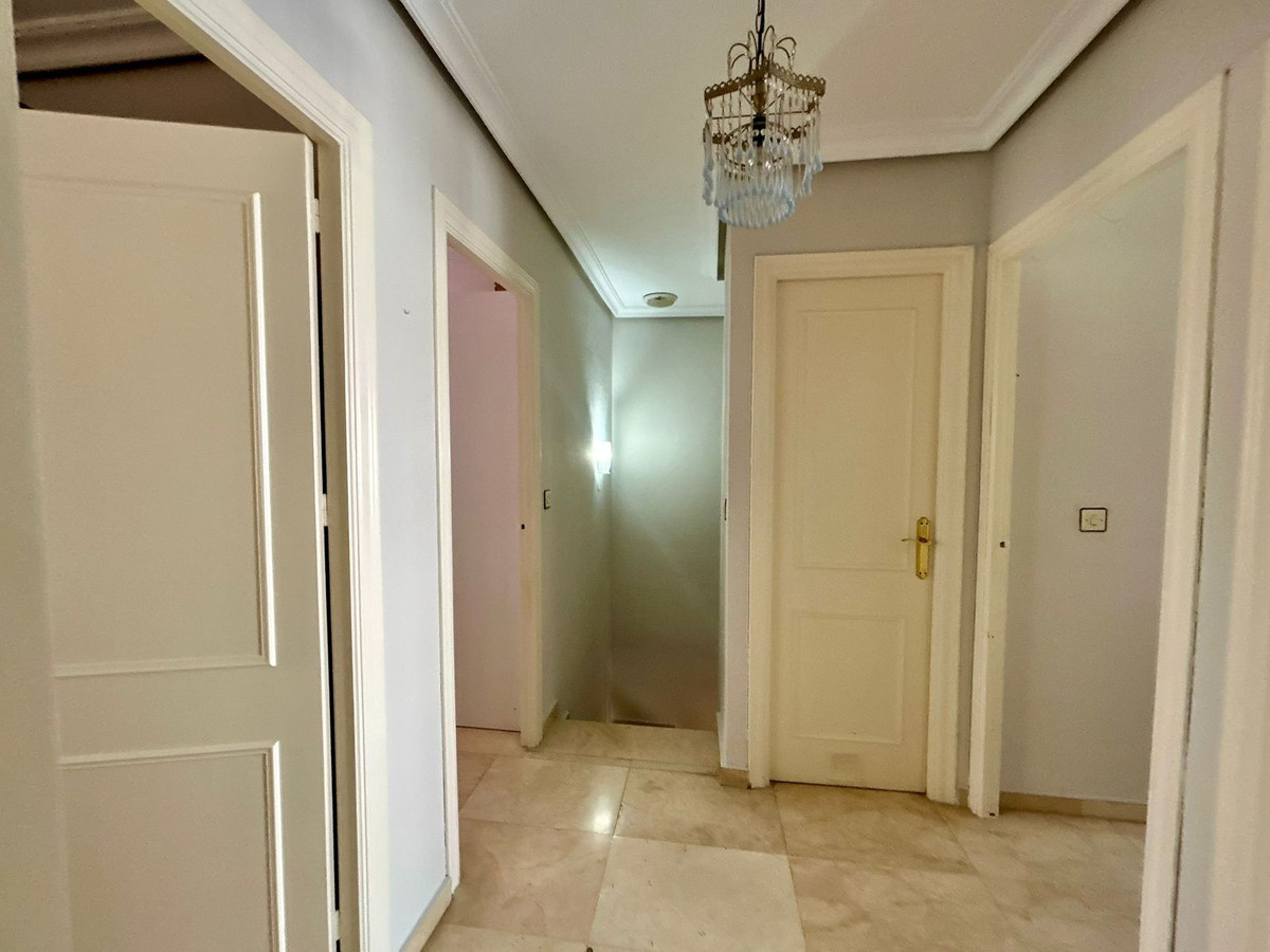 4 Bed Townhouse for sale in Las Lagunas Costa Del Sol, Málaga, Spain