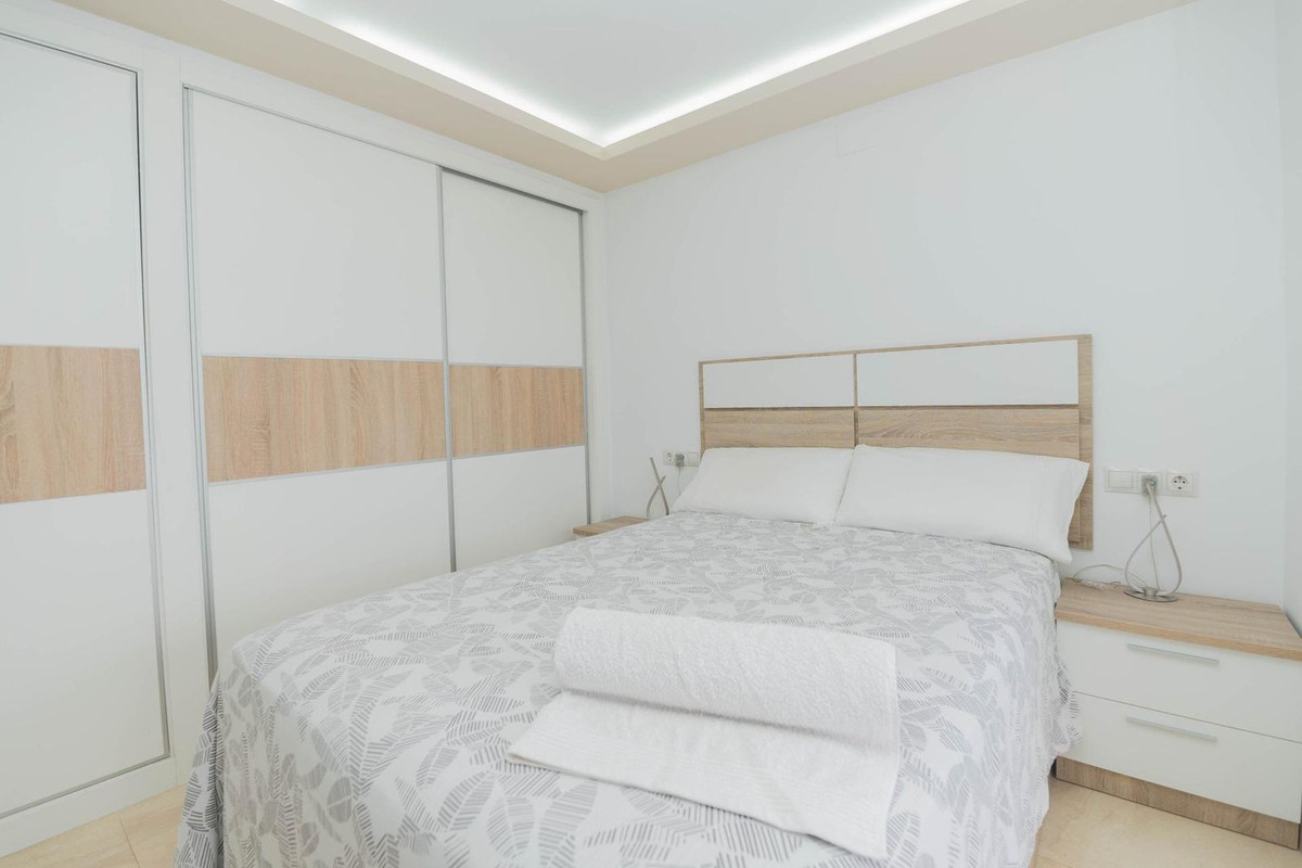 2 Bed Apartment for sale in Benalmadena Costa Del Sol, Málaga, Spain