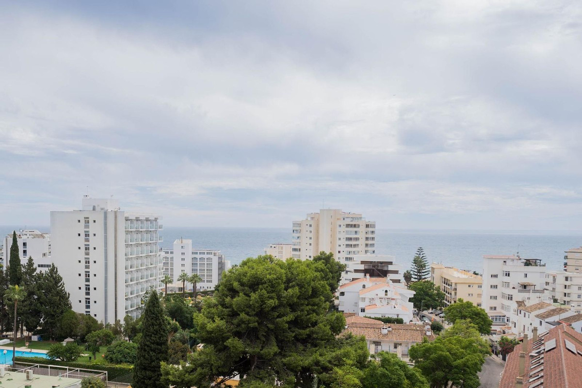 2 Bed Apartment for sale in Benalmadena Costa Del Sol, Málaga, Spain