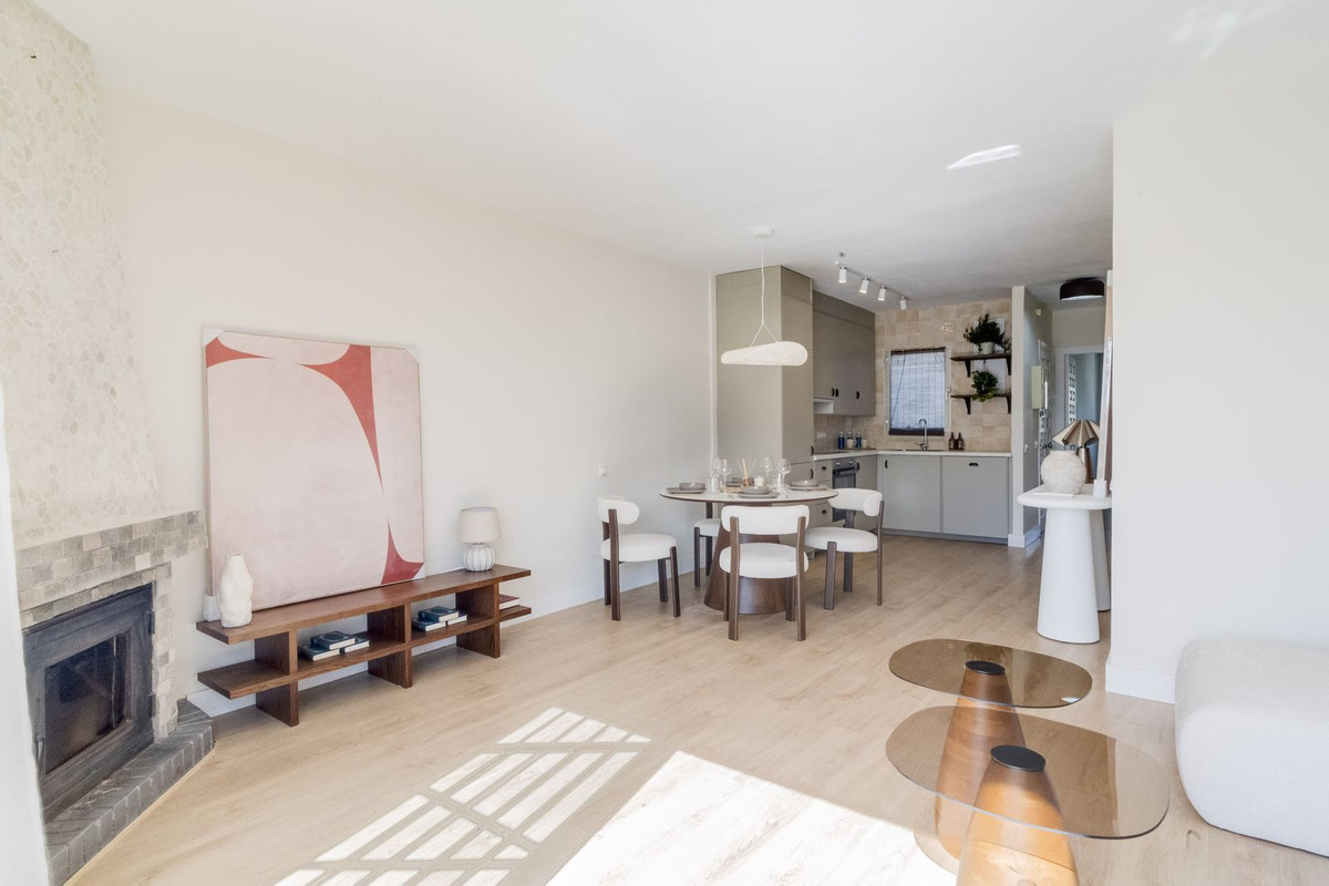 2 Bed Apartment for sale in Miraflores Costa Del Sol, Málaga, Spain